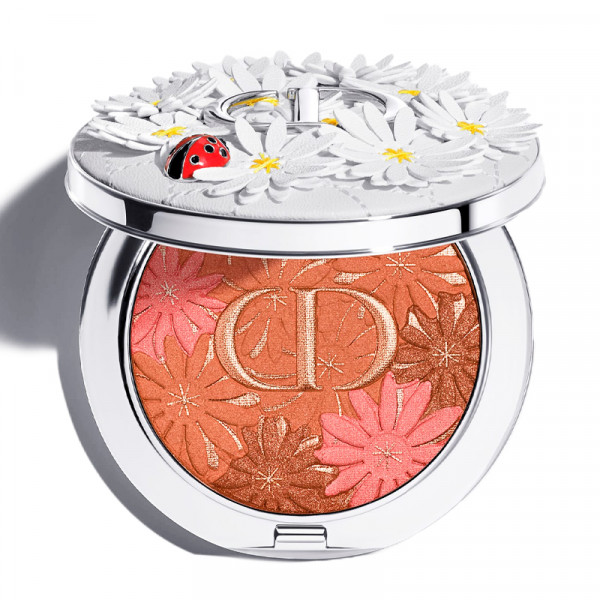 dior-forever-nude-bronze-glow-limited-edition-bronzing-powder-natural-radiant-finish-long-lasting-tan-effect