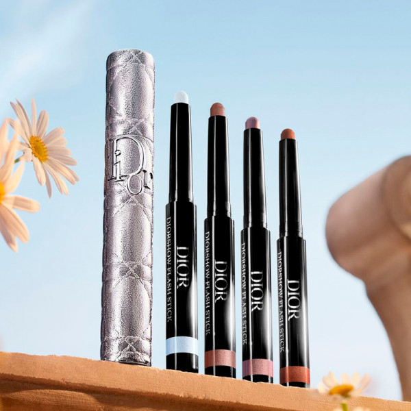 diorshow-flash-stick-ultrablendbare-oogschaduwstick-waterdicht