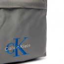bold-reporter-crossbody-bag