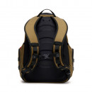 mochila-bathroom-sink