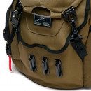rucksack-furs-badezimmerwaschbecken