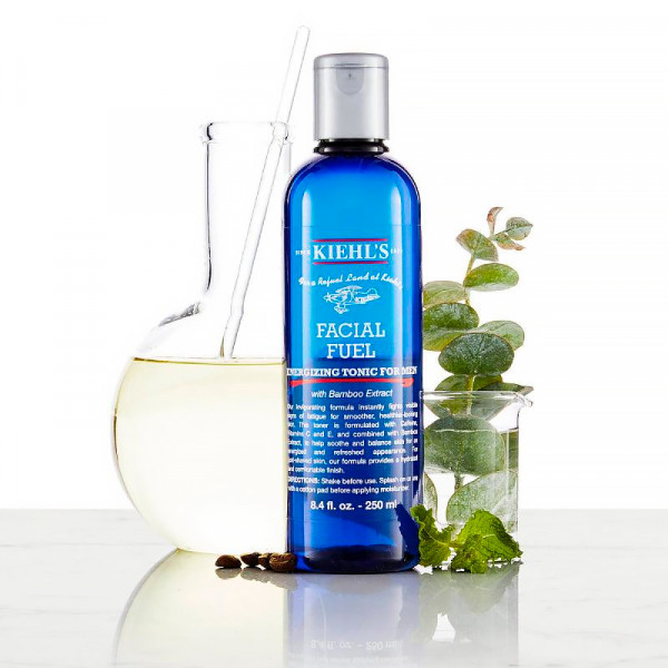 facial-fuel-energizing-tonic-for-men-ein-revitalisierendes-gesichtswasser