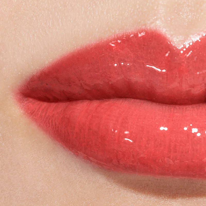 rouge-coco-gloss-aterfuktande-lappglans