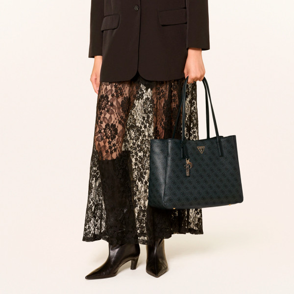 noelle-ii-tech-tote-bag