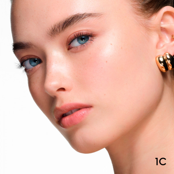 parure-gold-skin-serum-foundation-base-de-maquillaje-reparadora-luminosidad-rejuvenecedora