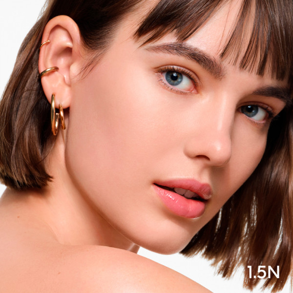 parure-gold-skin-serum-foundation-base-de-maquillaje-reparadora-luminosidad-rejuvenecedora
