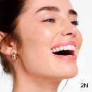 parure-gold-skin-serum-foundation-odmladzajaca-baza-pod-makijaz-ktora-naprawia-blask