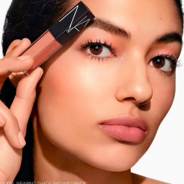 sparkling-seduction-liquid-eyeshadow-flussiger-lidschatten