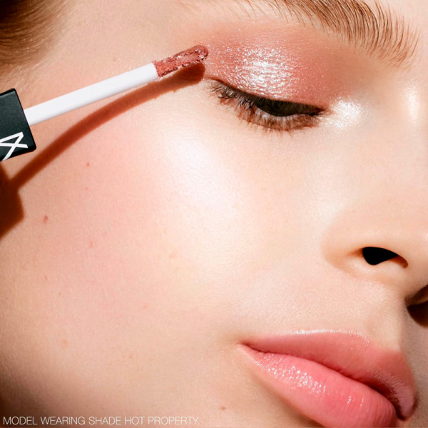 sparkling-seduction-liquid-eyeshadow-flussiger-lidschatten