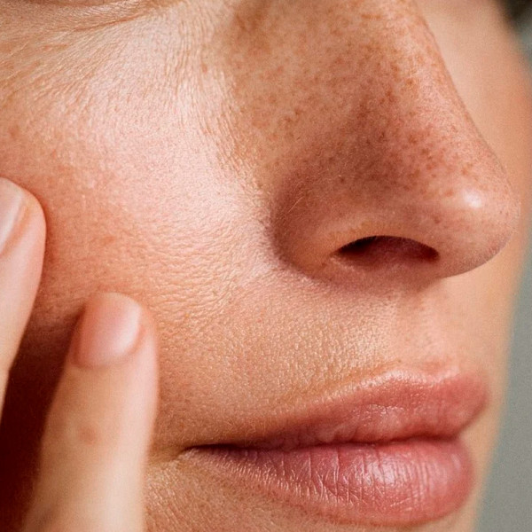 rejuvenating-eye-cream-rejuvenating-eye-contour-cream