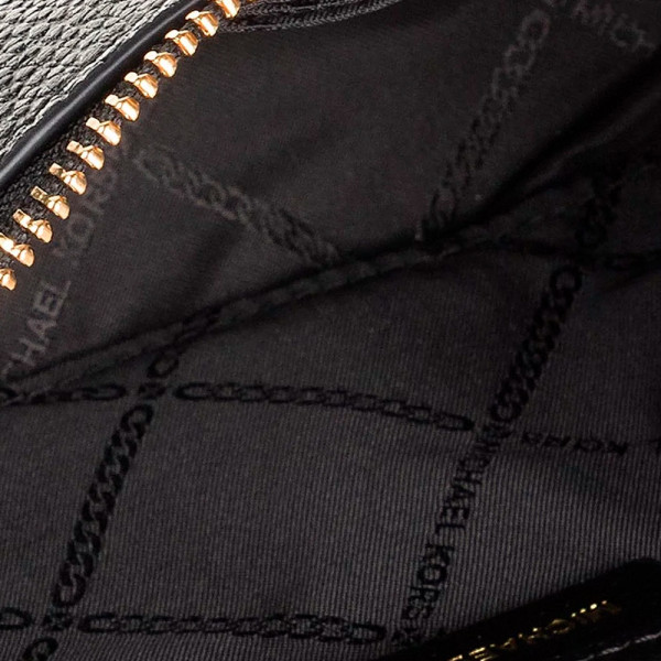 leather-wallet-with-chain