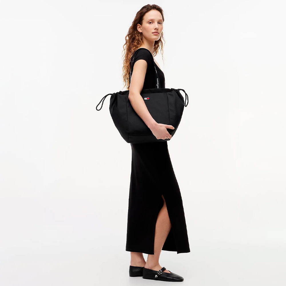 Tommy Jeans Shopper 'Essential Repeat Logo Tote' negro – imagen 4