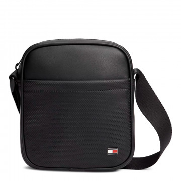 perforierte-reportertasche-mit-schultergurt