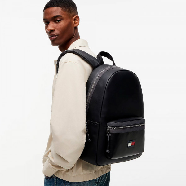 backpack-with-logo
