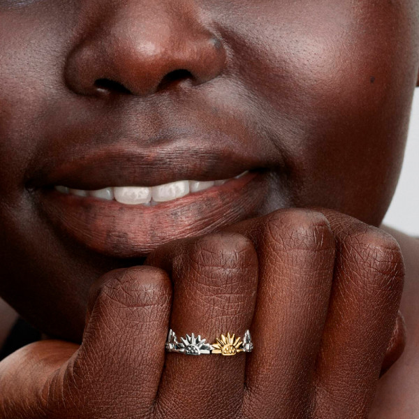 two-tone-sunflower-ring-164702c00