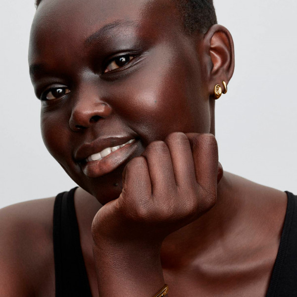 boucles-d-oreilles-puces-de-forme-organique-serties-de-pierres-precieuses-264661c01