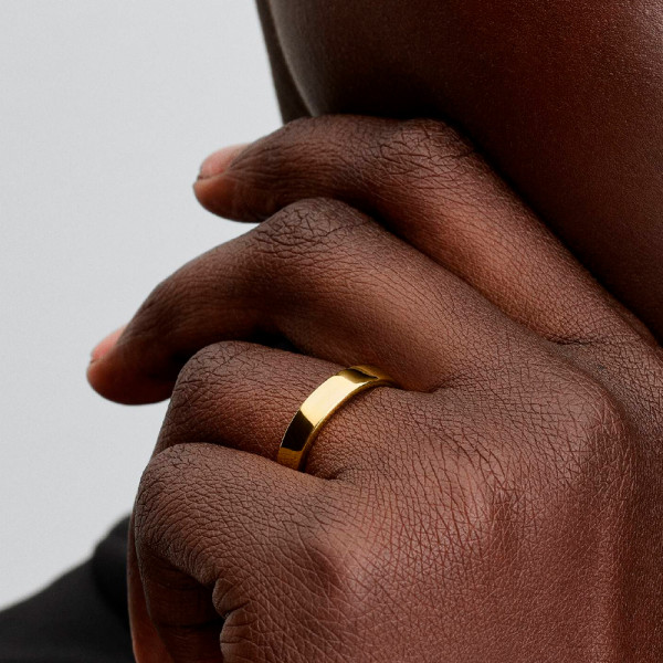 anello-classico-personalizzabile-con-incisione-164776c01