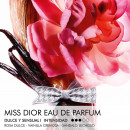 miss-dior-eau-de-parfum-roller-pearl-sensuelle-vanilje-infunderede-blomsternoter
