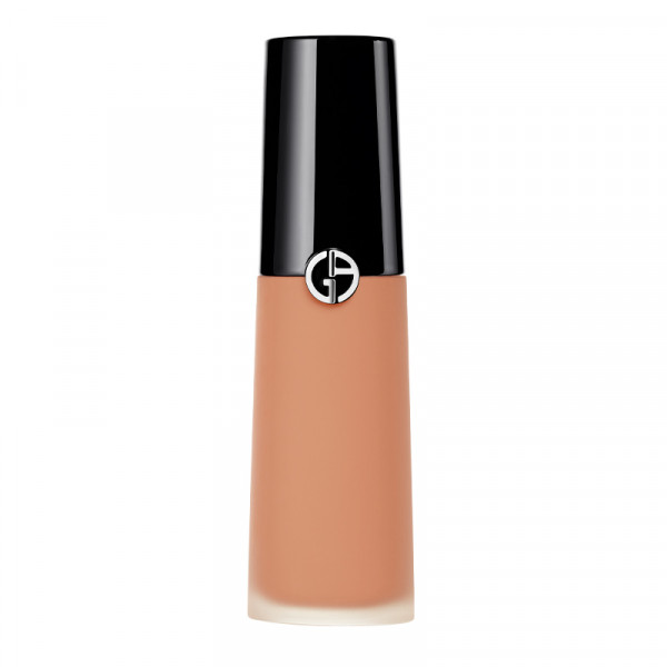 självlysande silkeslen concealer