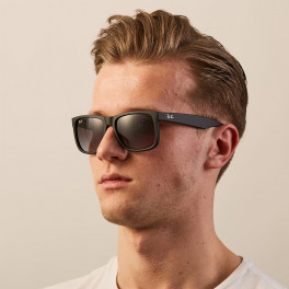 Ray-Ban RB4165 Justin Classic outlet Sunglasses