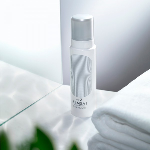 Silky Purifying Clear Gel Face Wash