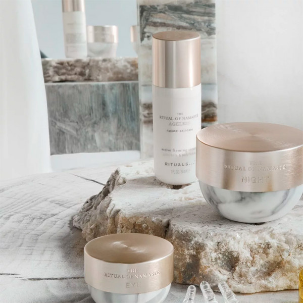the-ritual-of-namaste-active-firming-eye-cream-crema-reafirmante-para-el-contorno-de-ojos