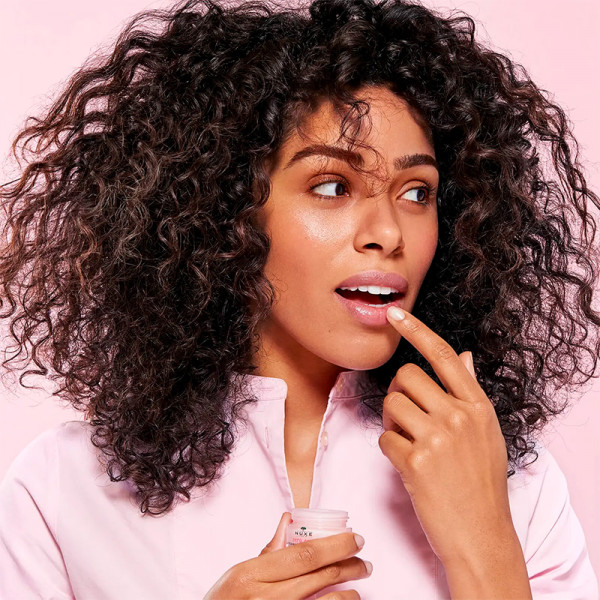 very-rose-hydrating-lip-balm