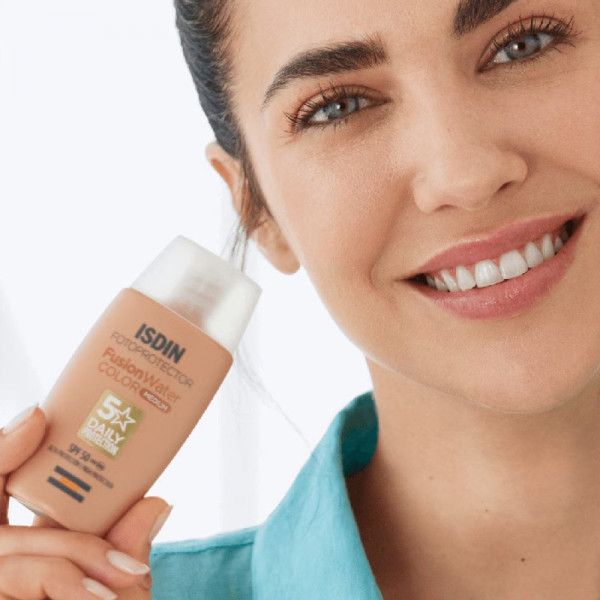 Fotoprotector Fusion Water Color SPF50 Medium