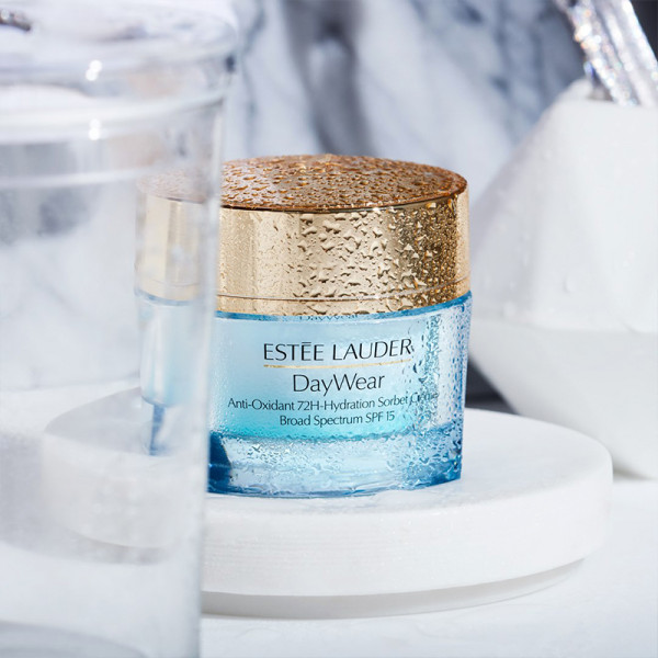 DayWear Anti-Oxidant 72H-Hydration Sorbet Creme SPF15