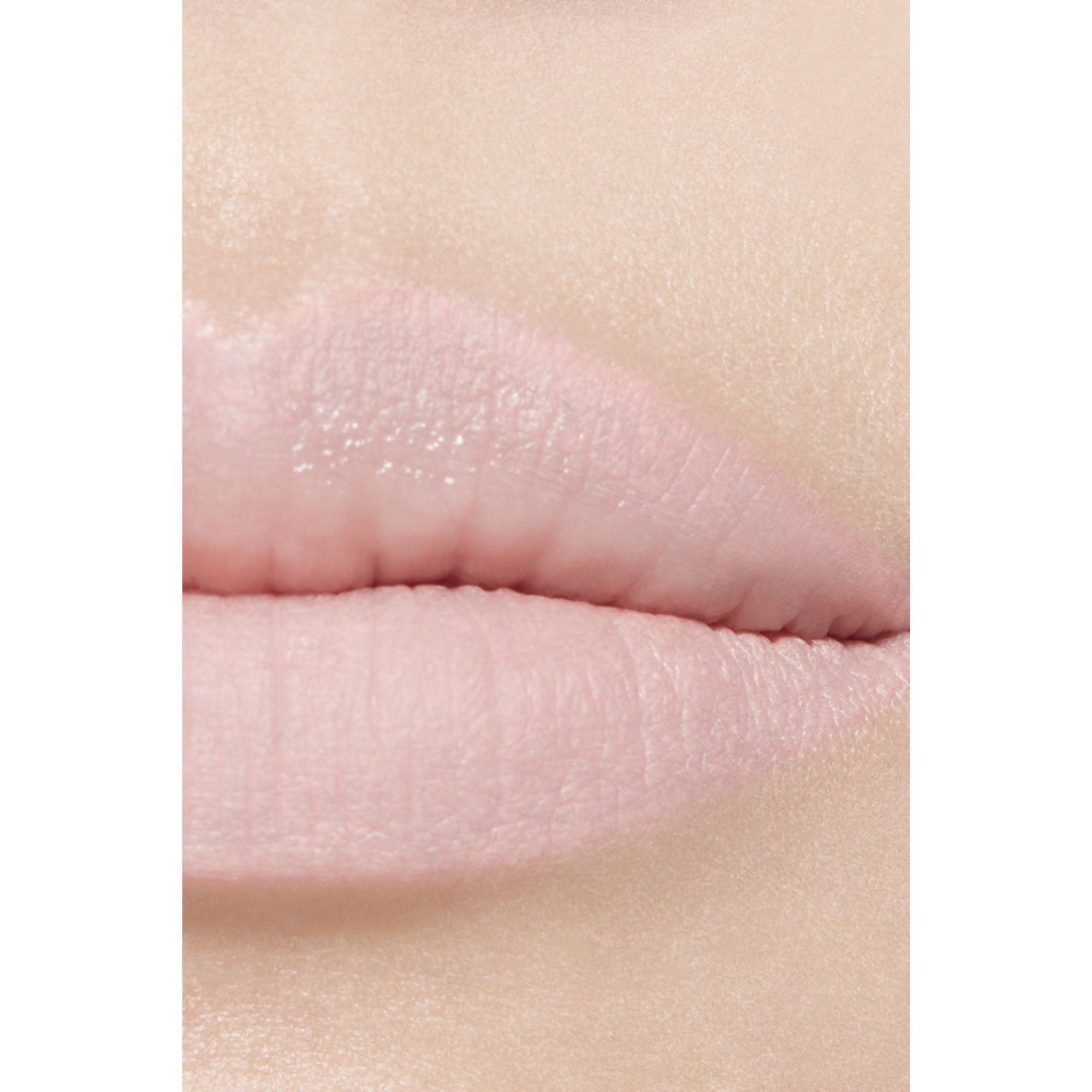 lapiz-contorno-de-labios-de-larga-duracion
