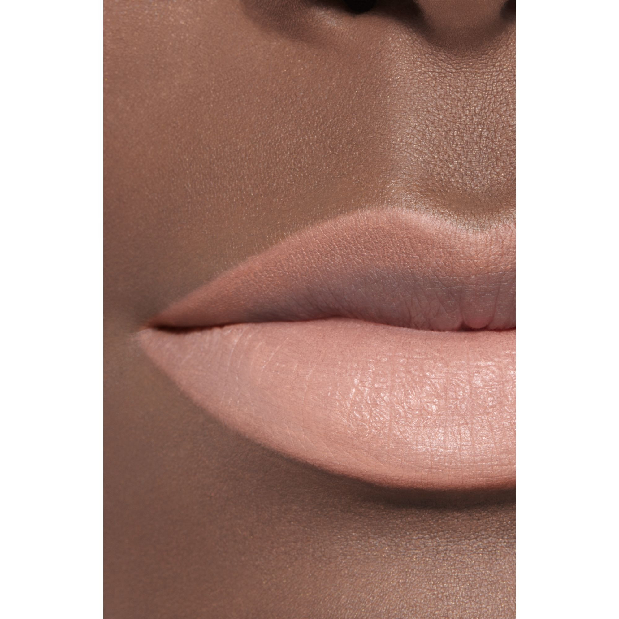 langlebiger-lippenkonturstift