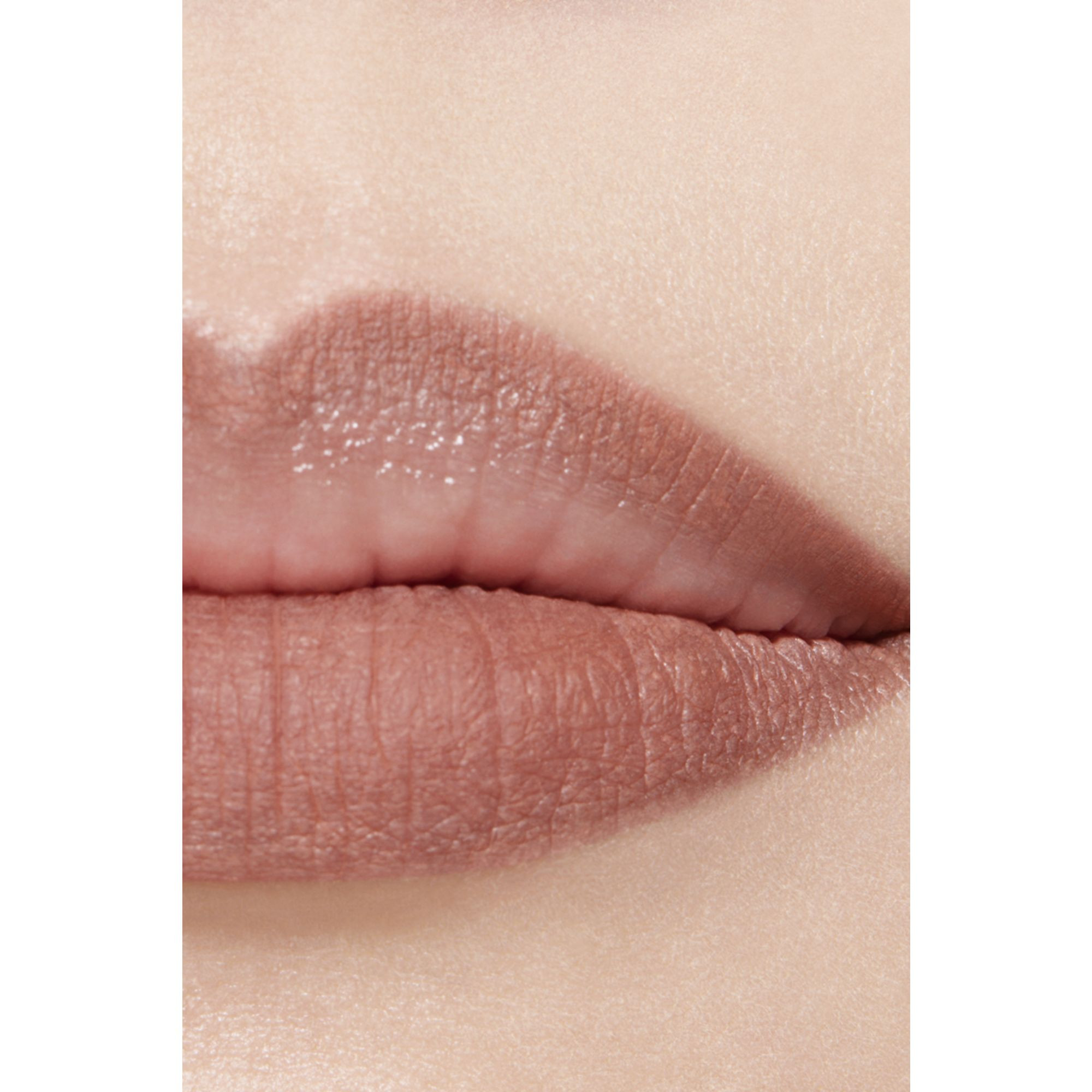 langlebiger-lippenkonturstift