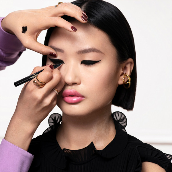 noir-g-eyeliner-graphique-24h