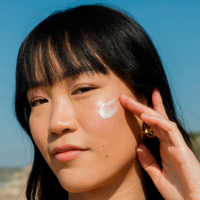 Coola Face Sunscreen Lotion Cucumber SPF30 Loción protectora solar para el rostro
