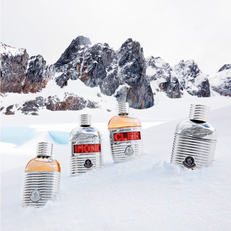 Moncler Pour Femme b? Eau de Parfum 150 ml RICARICABILE