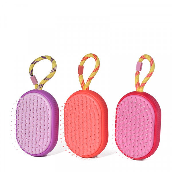 on-the-go-detangling-brush