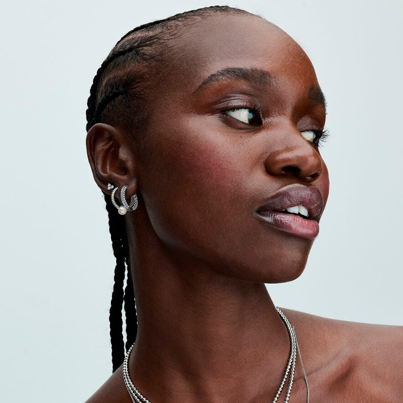 Pandora Orecchini Orecchini a cerchio con perle coltivate d'acqua dolce e pavé 293171C01