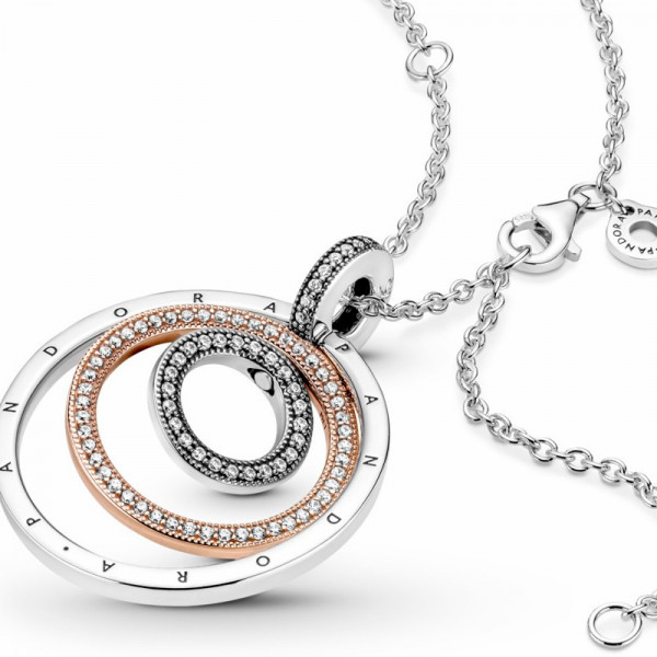 two-tone-circles-pendant-necklace-389483c01