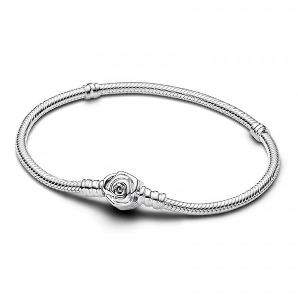 pandora-moments-schlangenkettenarmband-mit-blooming-rose-verschluss-593211c00