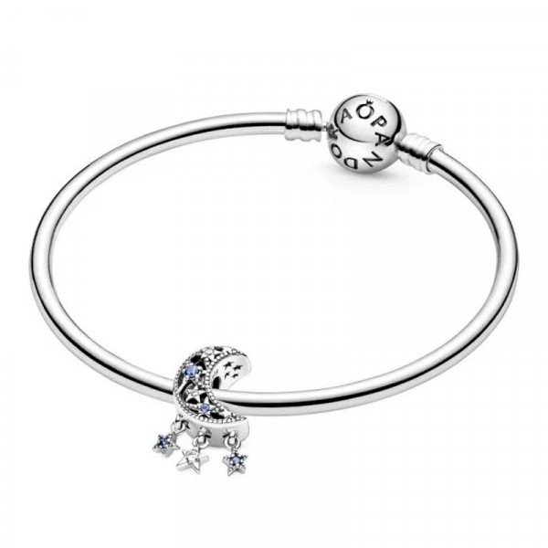 charm-estrellas-y-luna-creciente-799643c01