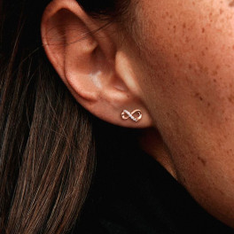 shiny-infinity-stud-earrings- shiny-infinity-stud-earrings-