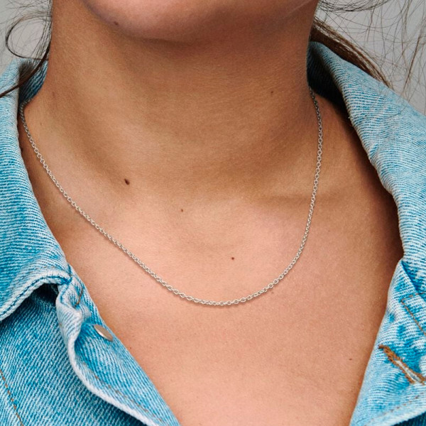 Collana In Argento Sterling Con Croce Laterale E Zirconi – Placcata Rodio, 45,7 Cm, Gioiello Religioso Moderno