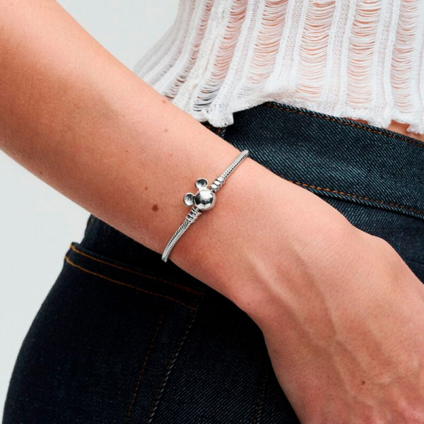 pulsera-pandora-moments-cadena-de-serpiente-con-cierre-mickey-mouse-de-disney-593061c00 pulsera-pandora-moments-cadena-de-serpiente-con-cierre-mickey-mouse-de-disney-593061c00