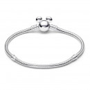 pandora-moments-slangenkettingarmband-met-disney-mickey-mouse-sluiting-593061c00