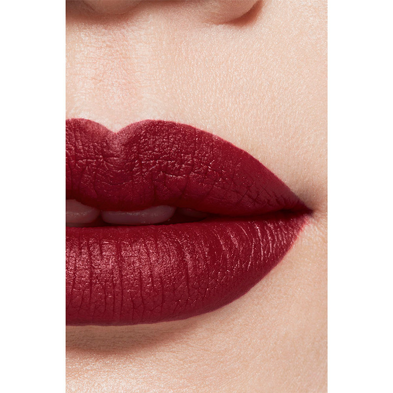 The Luminous Velvety Lipstick