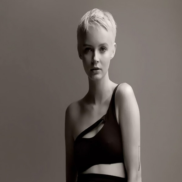dark-oil-olio-styling-modellante-evanescente