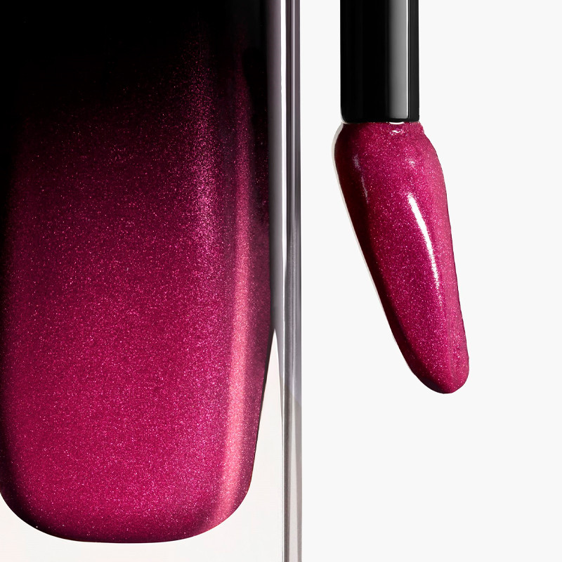 the-long-lasting-bright-liquid-lipstick-rouge-allure-lacquer