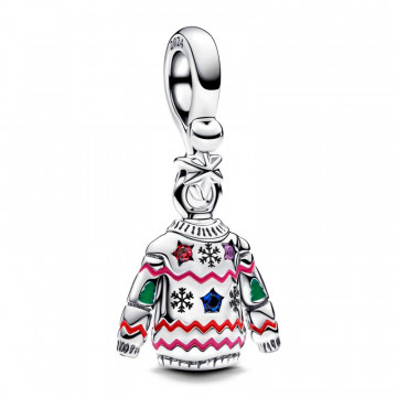 charm-pendant-christmas-sweater-793596c01