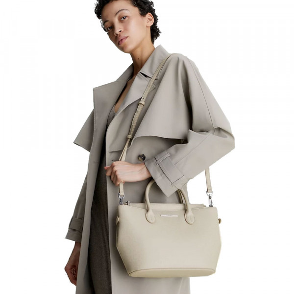 sac-fourre-tout-en-faux-cuir