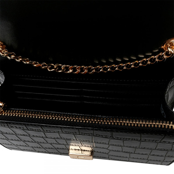 black-gold-bracelet-bag